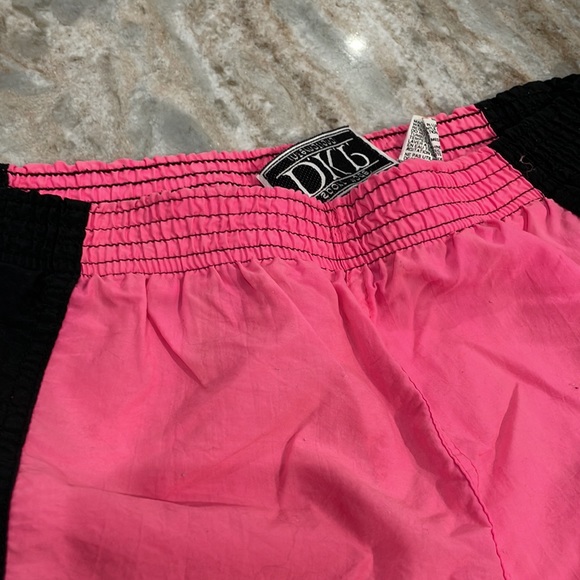 Retro Shorts - Picture 2 of 13